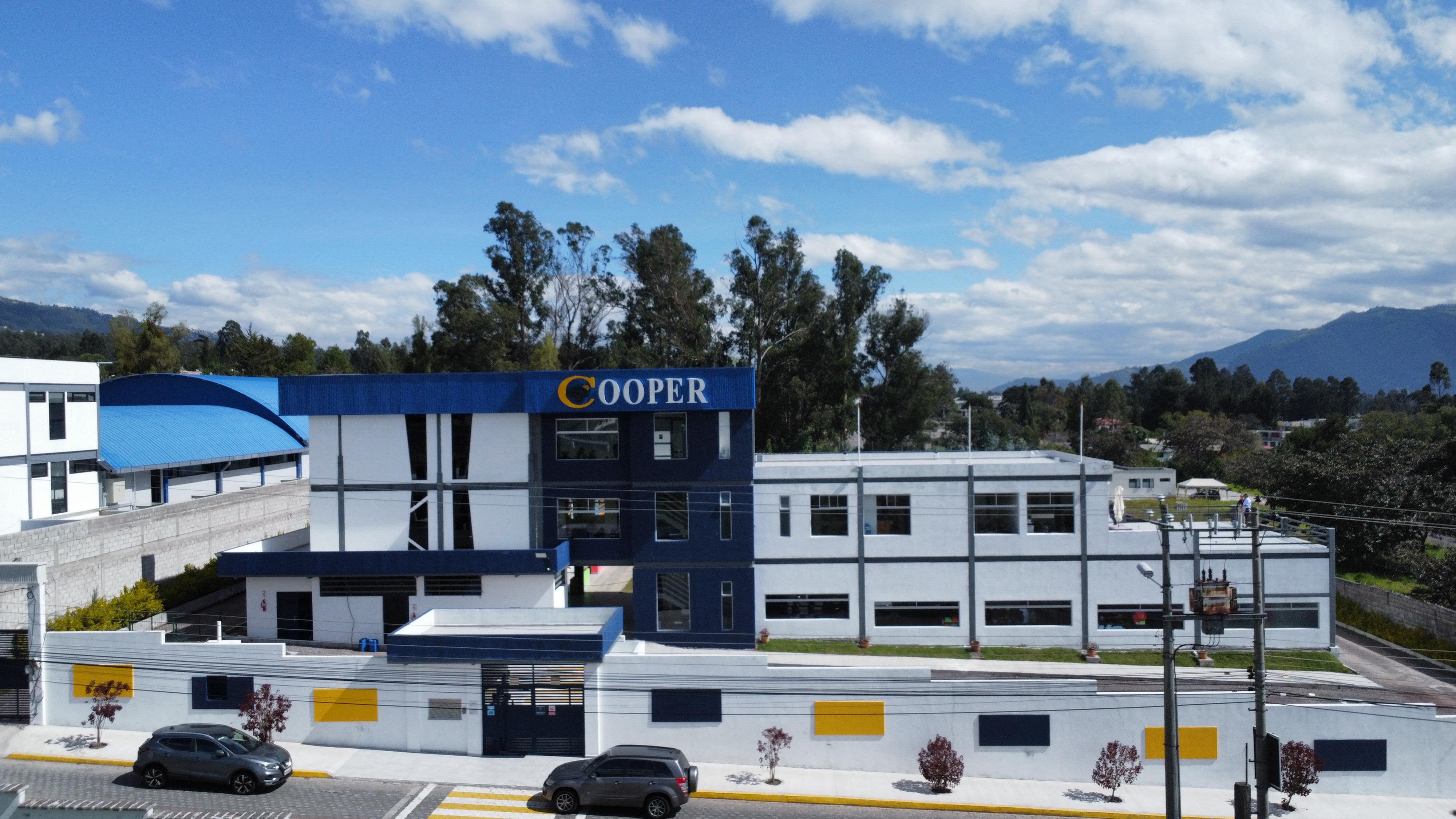 Instalaciones modernas del Colegio Cooper